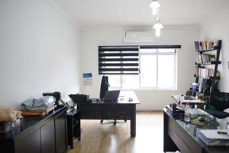 Casa à venda com 240m², 7 quartos e 3 vagasSala 2