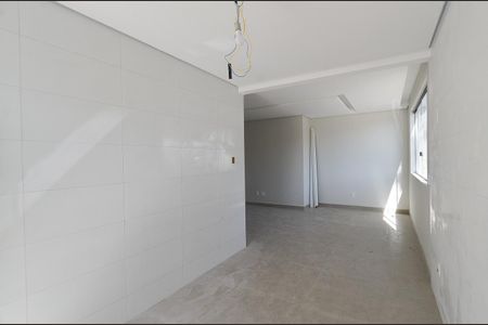 Apartamento à venda com 117m², 2 quartos e 2 vagas Apartamento à venda com 117m², 2 quartos e 2 vagasCozinha