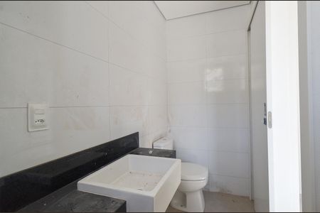 Apartamento à venda com 117m², 2 quartos e 2 vagas Apartamento à venda com 117m², 2 quartos e 2 vagasBanheiro Suite