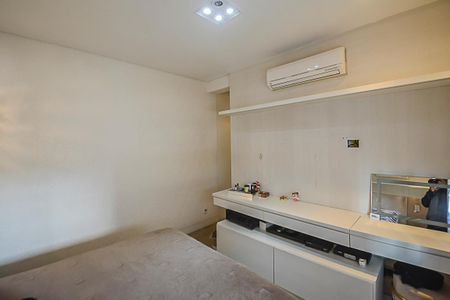 Apartamento para alugar com 180m², 3 quartos e 3 vagas Apartamento para alugar com 180m², 3 quartos e 3 vagasQuarto Suíte