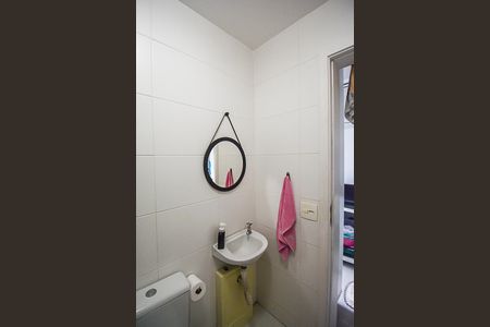 Apartamento para alugar com 180m², 3 quartos e 3 vagas Apartamento para alugar com 180m², 3 quartos e 3 vagasBanheiro de serviço