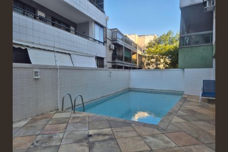 Apartamento à venda com 82m², 3 quartos e 2 vagasÁrea comum