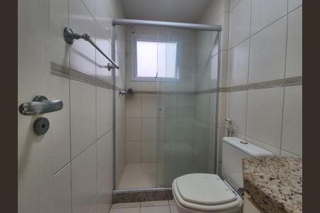 Apartamento à venda com 82m², 3 quartos e 2 vagasBanheiro da Suíte