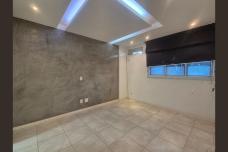 Apartamento à venda com 82m², 3 quartos e 2 vagasSuíte