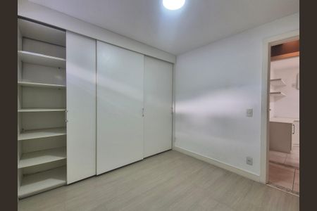 Apartamento à venda com 82m², 3 quartos e 2 vagasQuarto 1