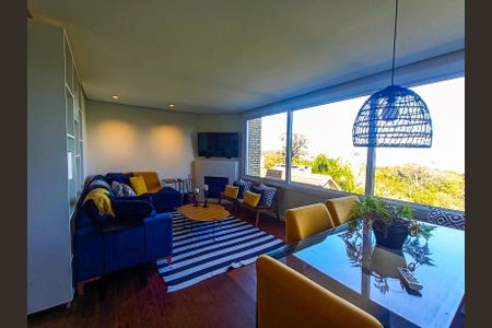 Casa de condomínio à venda com 196m², 3 quartos e 2 vagas Casa de condomínio à venda com 196m², 3 quartos e 2 vagasSala