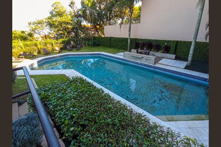 Casa de condomínio à venda com 196m², 3 quartos e 2 vagas Casa de condomínio à venda com 196m², 3 quartos e 2 vagasÁrea Externa