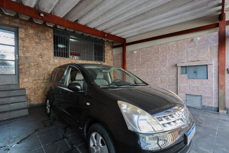 Casa à venda com 132m², 3 quartos e 2 vagasGaragem