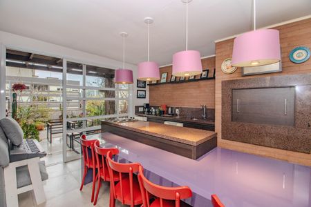 Apartamento à venda com 260m², 3 quartos e 2 vagas Apartamento à venda com 260m², 3 quartos e 2 vagasEspaço Gourmet - Cobertura