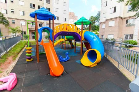 Apartamento para alugar com 55m², 3 quartos e 1 vaga Apartamento para alugar com 55m², 3 quartos e 1 vagaÁrea comum - Playground