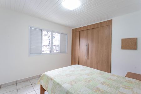 Casa para alugar com 125m², 2 quartos e 1 vaga Casa para alugar com 125m², 2 quartos e 1 vagaQuarto