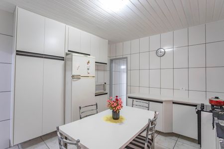 Casa para alugar com 125m², 2 quartos e 1 vaga Casa para alugar com 125m², 2 quartos e 1 vagaCozinha