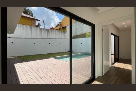 Casa à venda com 364m², 4 quartos e 6 vagas Casa à venda com 364m², 4 quartos e 6 vagasFoto 07