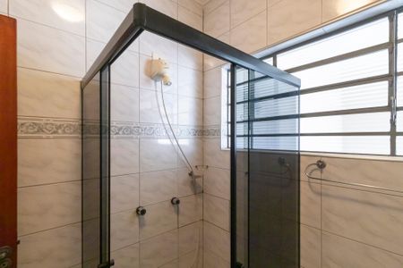 Casa à venda com 148m², 3 quartos e 3 vagas Casa à venda com 148m², 3 quartos e 3 vagasBanheiro social