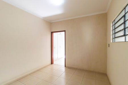 Casa à venda com 148m², 3 quartos e 3 vagas Casa à venda com 148m², 3 quartos e 3 vagasSala de jantar