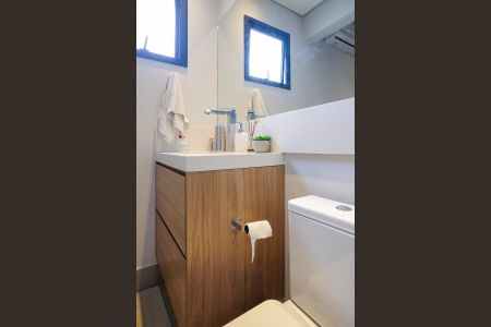 Casa à venda com 183m², 3 quartos e 2 vagasBanheiro da suíte