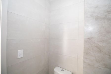 Apartamento à venda com 41m², 2 quartos e sem vaga Apartamento à venda com 41m², 2 quartos e sem vagaBanheiro
