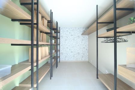 Apartamento à venda com 27m², 1 quarto e sem vagaÁrea comum