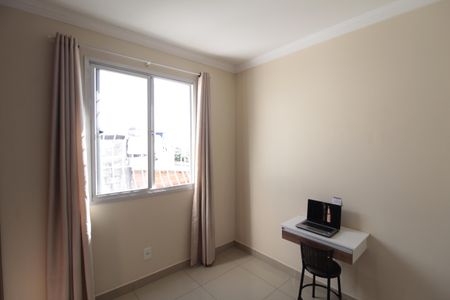 Apartamento à venda com 82m², 2 quartos e 1 vagaQuarto 2