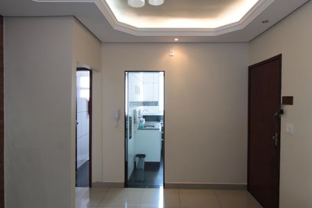 Apartamento à venda com 82m², 2 quartos e 1 vagaSala