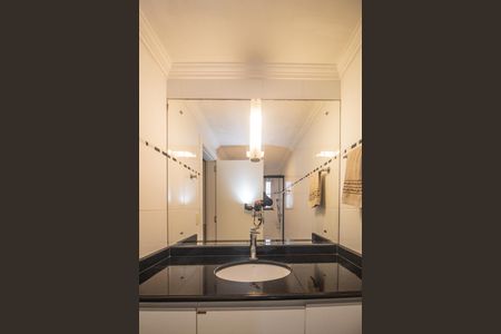 Apartamento à venda com 129m², 3 quartos e 2 vagasBanheiro da Suíte