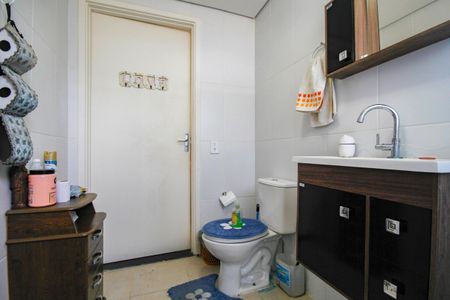Apartamento para alugar com 48m², 2 quartos e 1 vaga Apartamento para alugar com 48m², 2 quartos e 1 vagaBanheiro Social