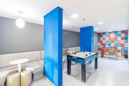 Apartamento à venda com 72m², 2 quartos e 2 vagas Apartamento à venda com 72m², 2 quartos e 2 vagasEspaço de Jogos