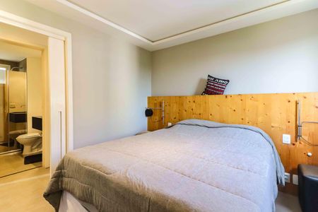 Apartamento à venda com 72m², 2 quartos e 2 vagas Apartamento à venda com 72m², 2 quartos e 2 vagasQuarto 2 - Suíte