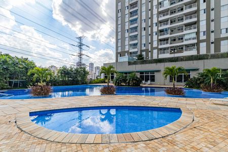 Apartamento à venda com 72m², 2 quartos e 2 vagas Apartamento à venda com 72m², 2 quartos e 2 vagasÁrea comum - Piscina