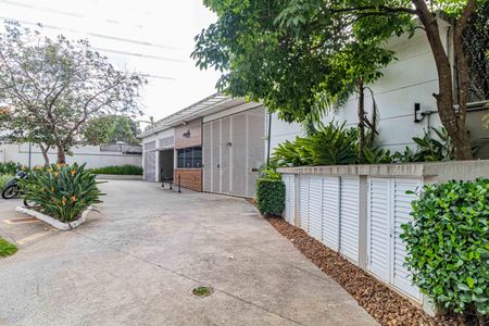 Apartamento à venda com 72m², 2 quartos e 2 vagas Apartamento à venda com 72m², 2 quartos e 2 vagasFachada