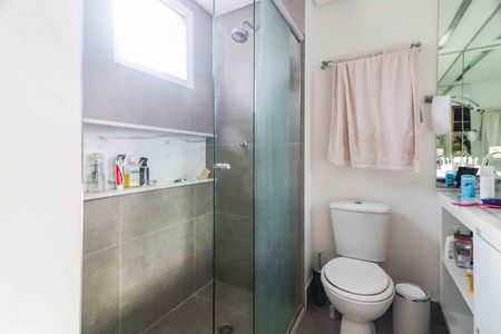 Apartamento à venda com 72m², 2 quartos e 2 vagas Apartamento à venda com 72m², 2 quartos e 2 vagasQuarto 2 - Suíte Banheiro