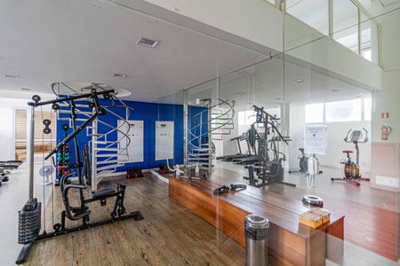 Apartamento à venda com 72m², 2 quartos e 2 vagas Apartamento à venda com 72m², 2 quartos e 2 vagasÁrea comum - Academia