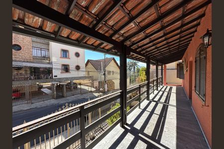 Casa à venda com 360m², 4 quartos e 5 vagas
