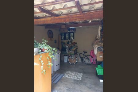 Casa à venda com 115m², 3 quartos e 2 vagasLavanderia