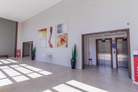 Apartamento à venda com 78m², 2 quartos e 2 vagasHall de entrada