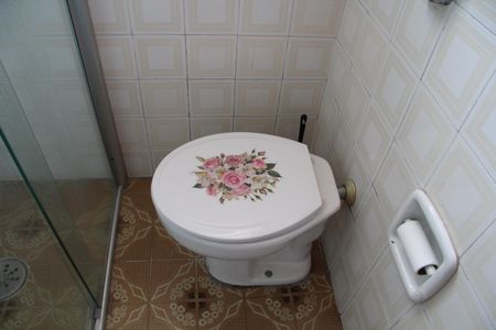 Casa à venda com 585m², 5 quartos e 6 vagasEdícula Banheiro