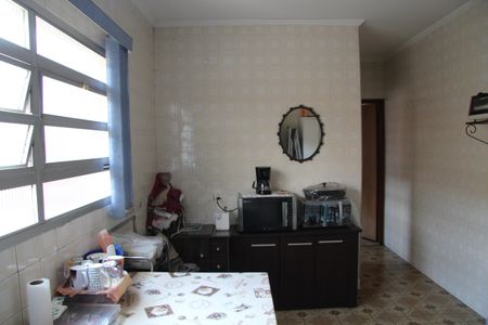 Casa à venda com 585m², 5 quartos e 6 vagasEdícula Sala