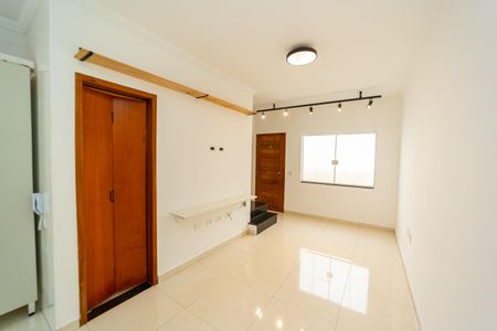 Sala de casa de condomínio para alugar com 2 quartos, 63m² em Penha de França, São Paulo