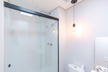 Apartamento à venda com 84m², 2 quartos e 2 vagas Apartamento à venda com 84m², 2 quartos e 2 vagasBanheiro