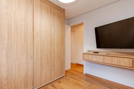 Apartamento à venda com 84m², 2 quartos e 2 vagas Apartamento à venda com 84m², 2 quartos e 2 vagasQuarto