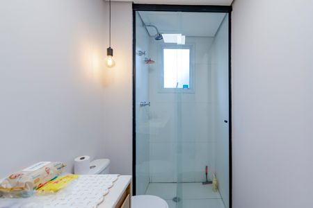 Apartamento à venda com 84m², 2 quartos e 2 vagas Apartamento à venda com 84m², 2 quartos e 2 vagasBanheiro da Suíte