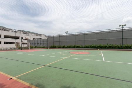 Apartamento à venda com 84m², 2 quartos e 2 vagas Apartamento à venda com 84m², 2 quartos e 2 vagasQuadra