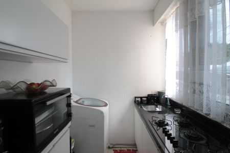 Apartamento à venda com 43m², 2 quartos e 1 vagaCozinha e Área de Serviço