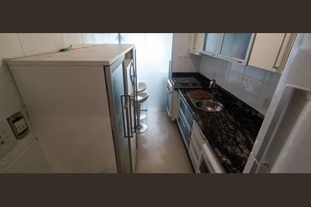 Apartamento à venda com 69m², 3 quartos e 2 vagas Apartamento à venda com 69m², 3 quartos e 2 vagasCozinha