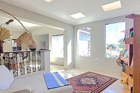 Casa à venda com 554m², 7 quartos e 4 vagas