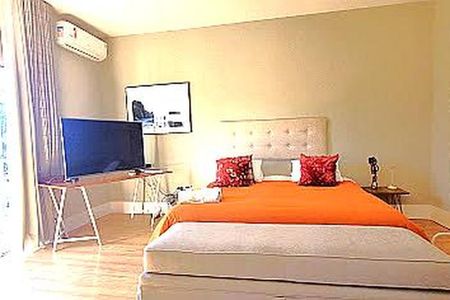 Casa à venda com 554m², 7 quartos e 4 vagas