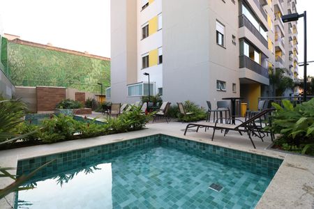 Apartamento para alugar com 28m², 1 quarto e sem vagaÁrea comum - Piscina