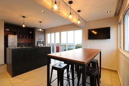 Apartamento para alugar com 28m², 1 quarto e sem vagaÁrea comum - Salão de festas