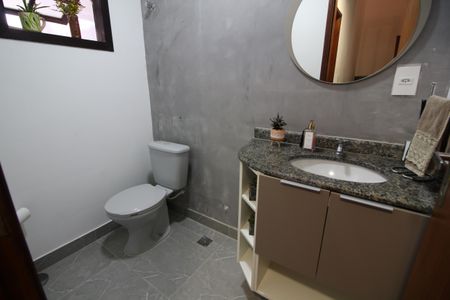 Casa à venda com 96m², 3 quartos e 2 vagasLavabo
