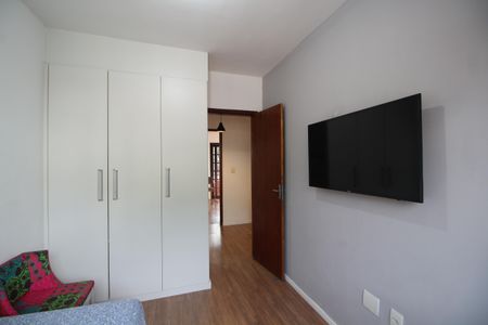 Casa à venda com 96m², 3 quartos e 2 vagasQuarto 2